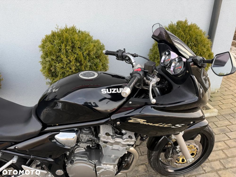 Suzuki Bandit - 36