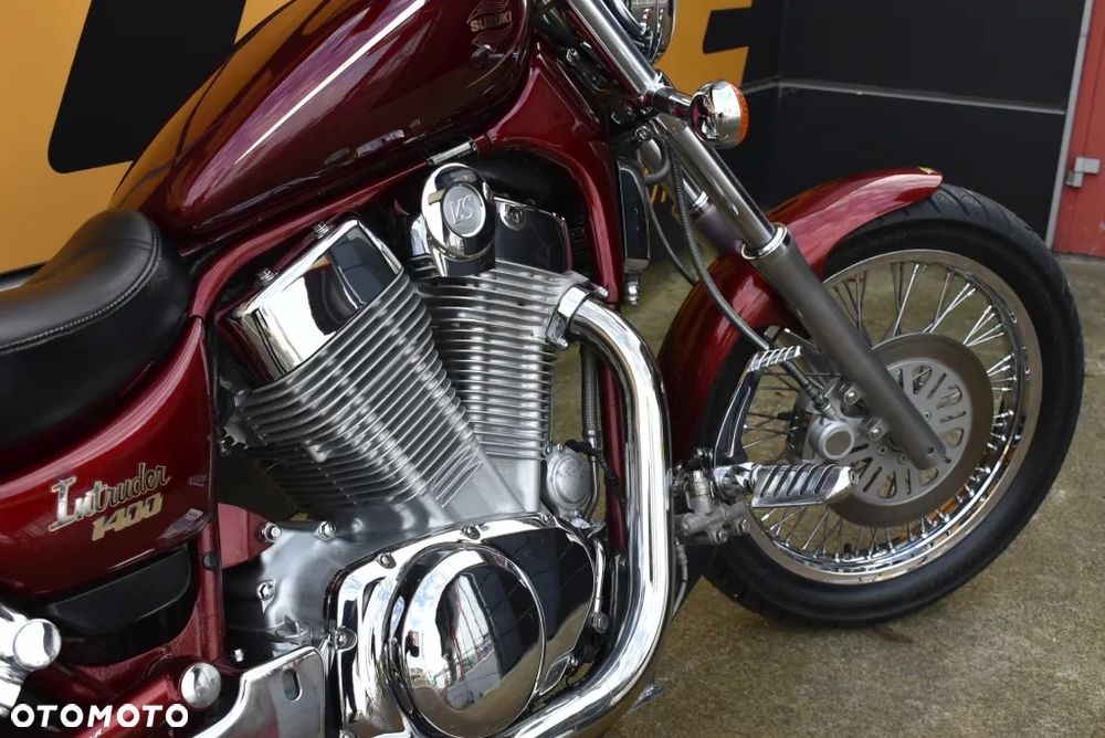 Suzuki Intruder - 30