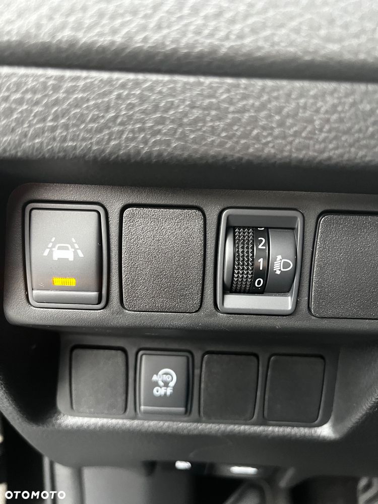 Nissan Qashqai 1.2 DIG-T N-Tec - 22