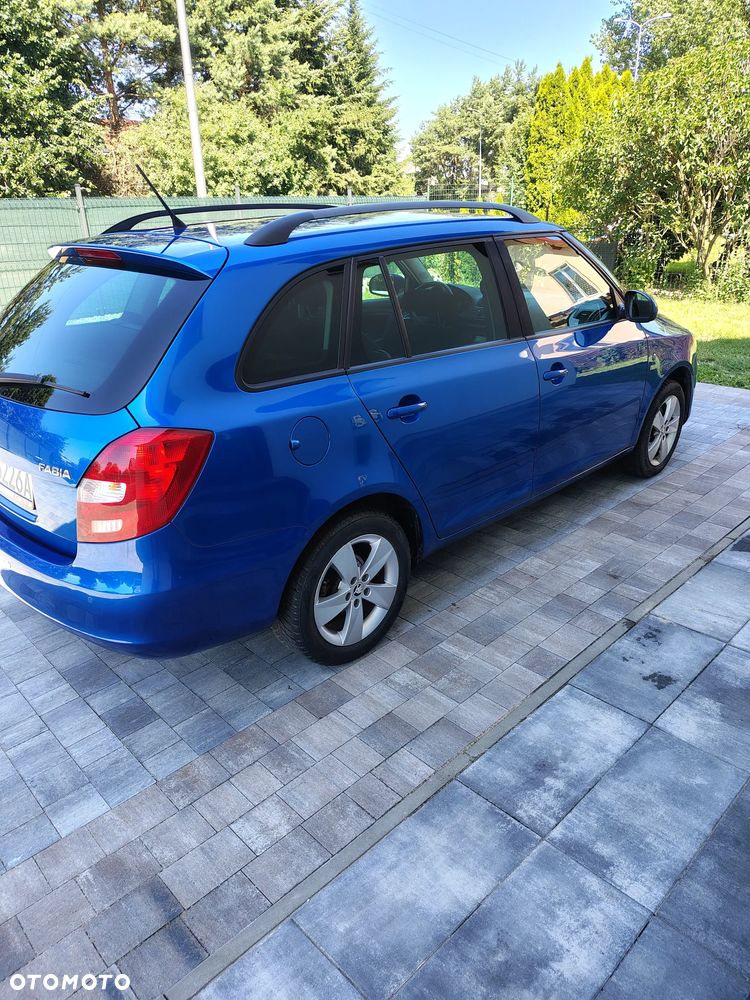 Skoda Fabia 1.2 TSI Ambiente - 4