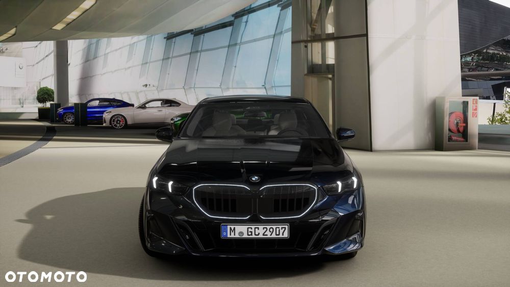 BMW Seria 5 520d xDrive mHEV M Sport - 2