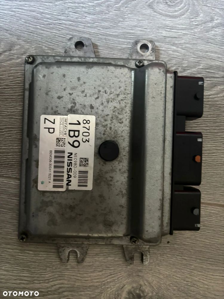 Nissan note Versa 1.6 sterownik silnika - 2