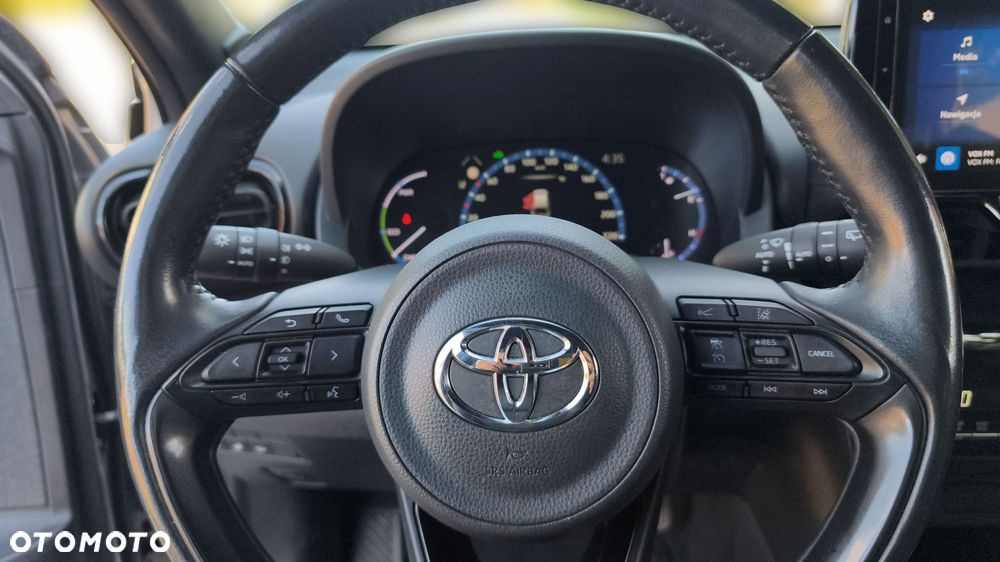 Toyota Yaris Cross Hybrid 1.5 Adventure - 17