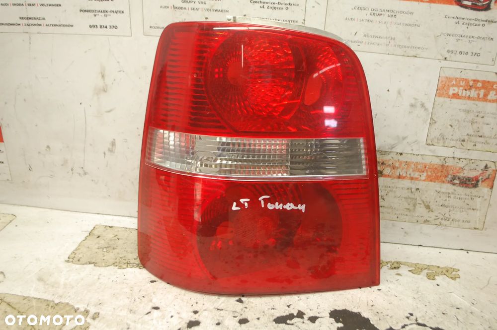 LAMPA PRAWY LEWY TYŁ TYLNA VW TOURAN I 1T0945096C 1T0945095F 1T0945096F 1T0945096 - 1