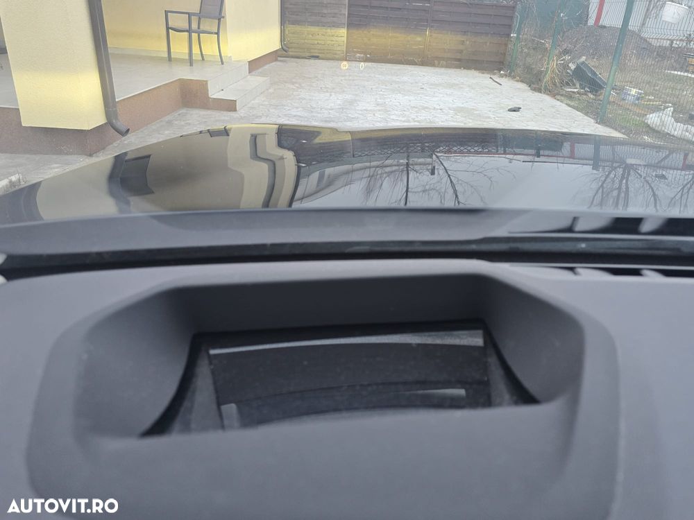 BMW Seria 5 530e Aut. Luxury Line - 13