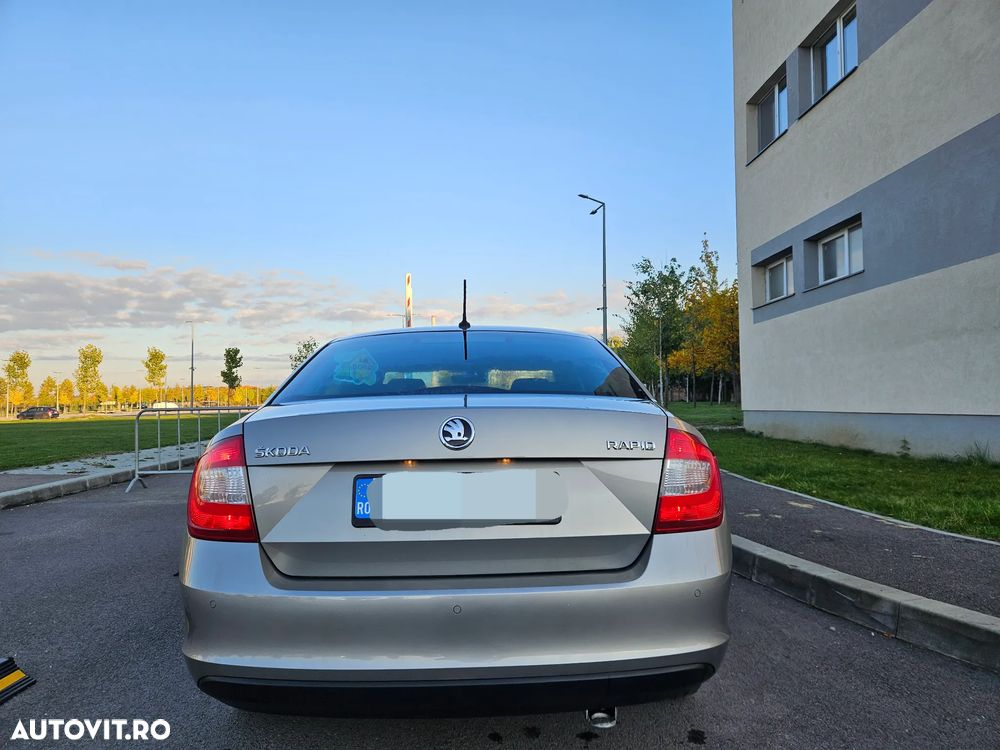 Skoda RAPID 1.2 TSI Ambition - 4