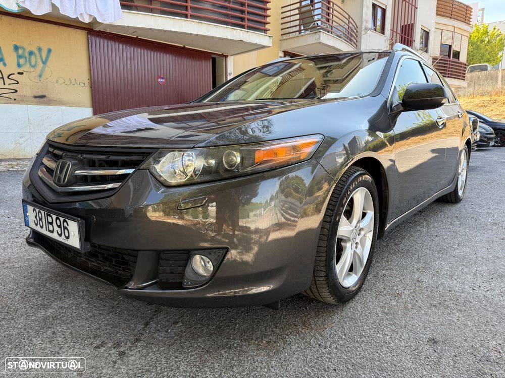 Honda Accord Tourer 2.2 i-DTEC Executive Top E.Limitada - 3