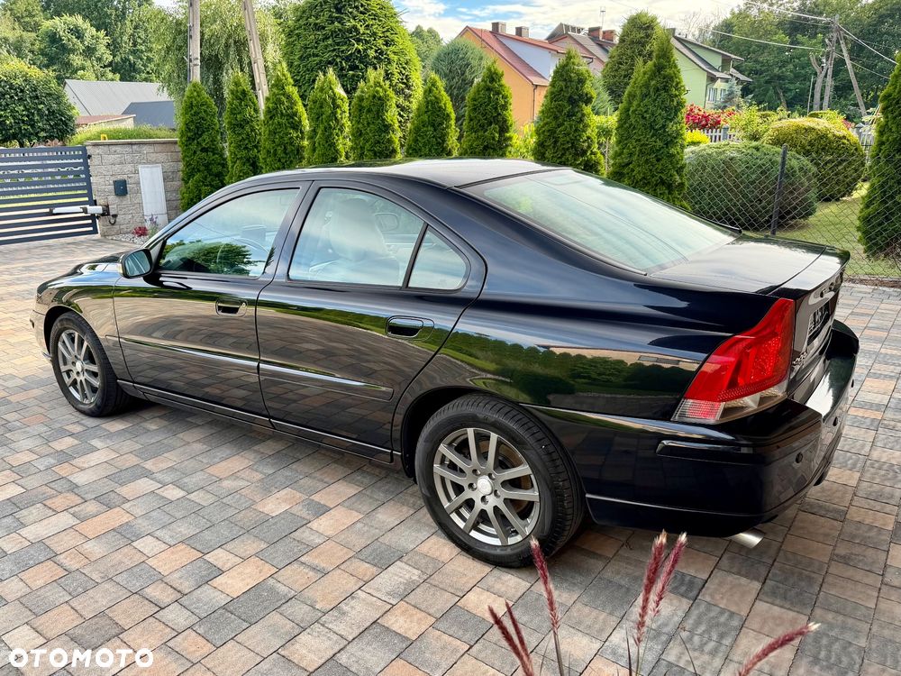 Volvo S60 2.4 Summum - 4