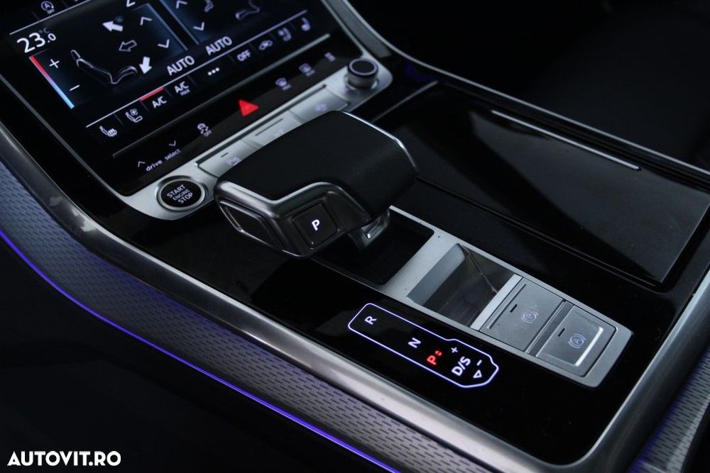 Audi Q8 - 24