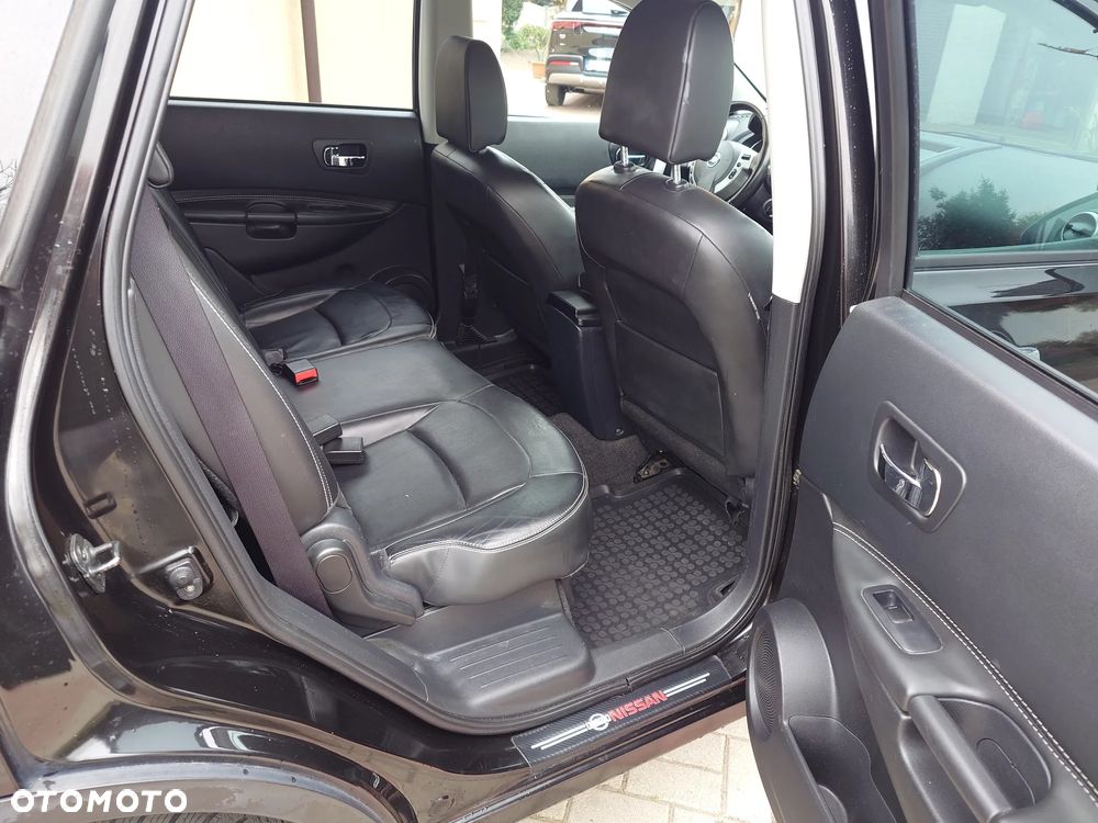 Nissan Qashqai+2 2.0 dCi DPF 4x4 tekna - 12