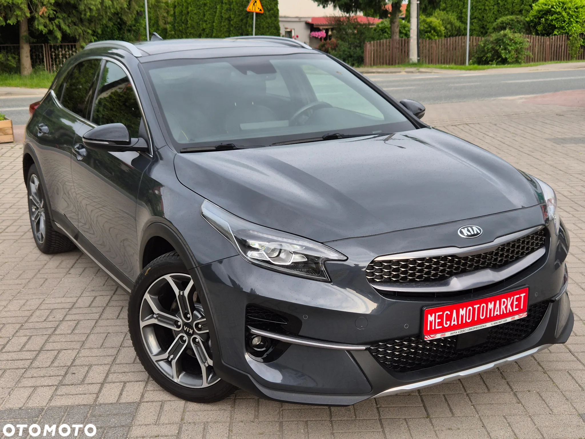 Kia XCeed 1.4 T-GDI OPF DCT7 PLATINUM EDITION - 4