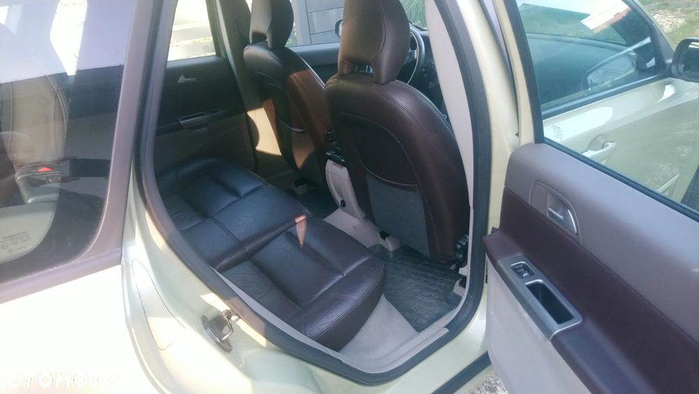 Volvo V50 - 7