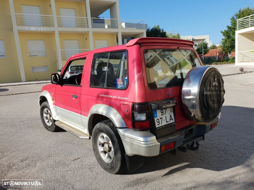 Mitsubishi Pajero 2.5 TDi GLS - 2