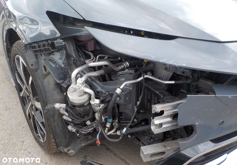 Toyota Prius - 6