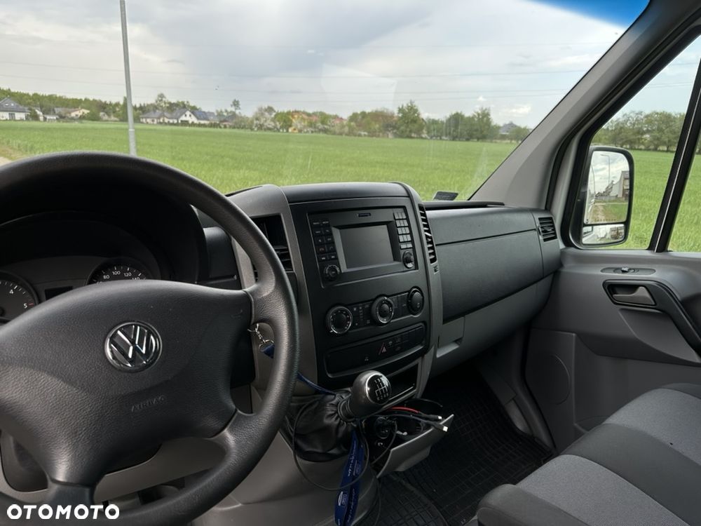Volkswagen CRAFTER - 13