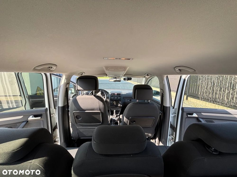 Volkswagen Touran 2.0 TDI DPF Comfortline DSG - 11