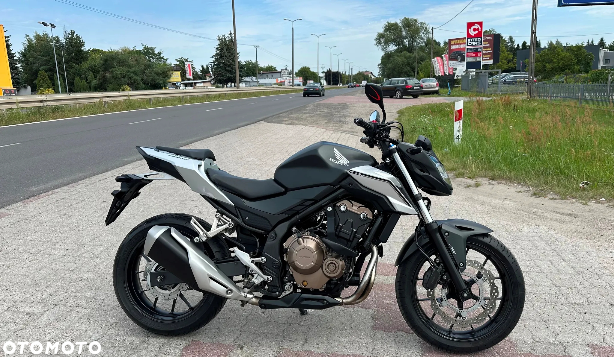 Honda CB - 8
