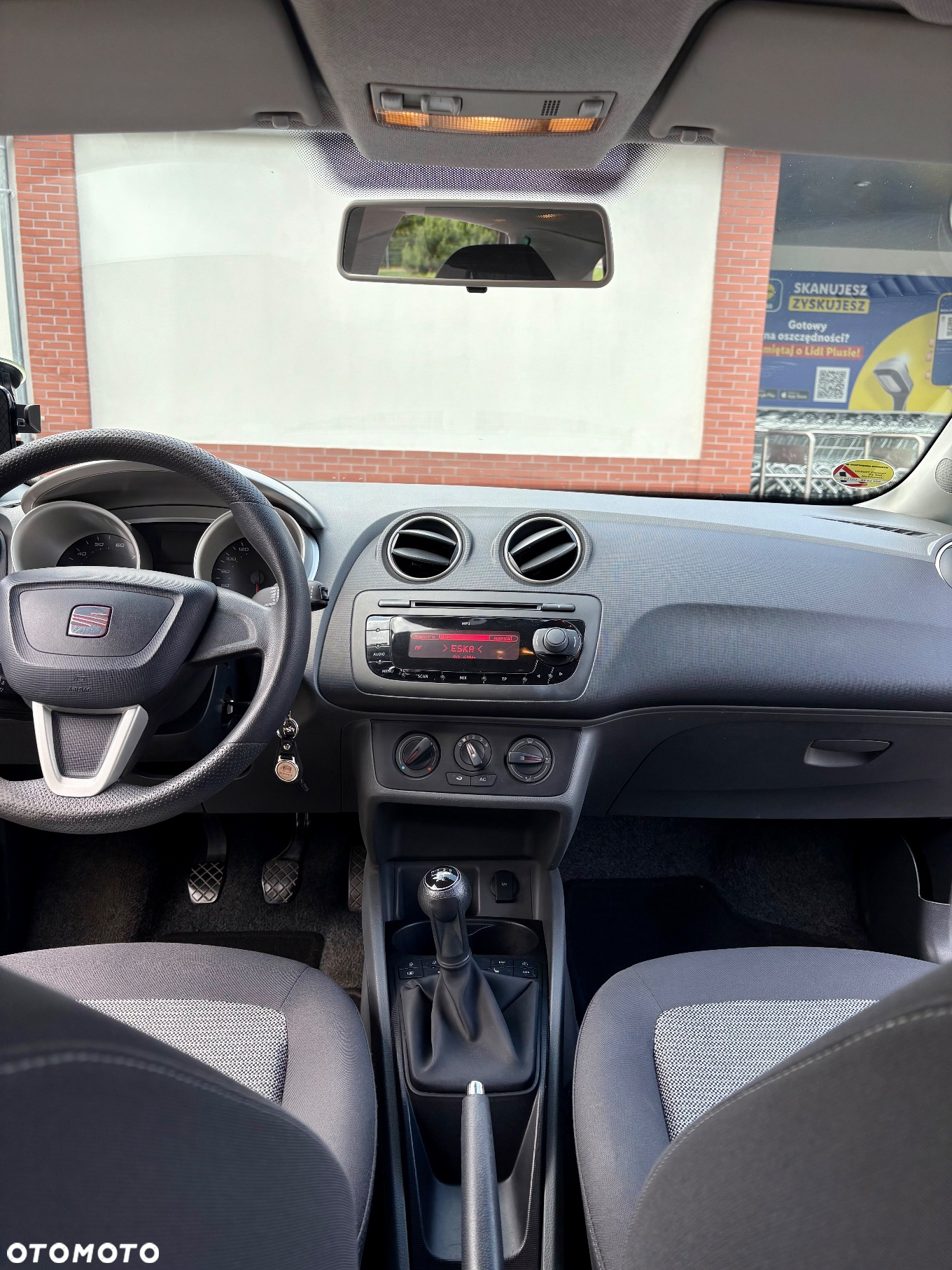 Seat Ibiza 1.2 12V Style - 11
