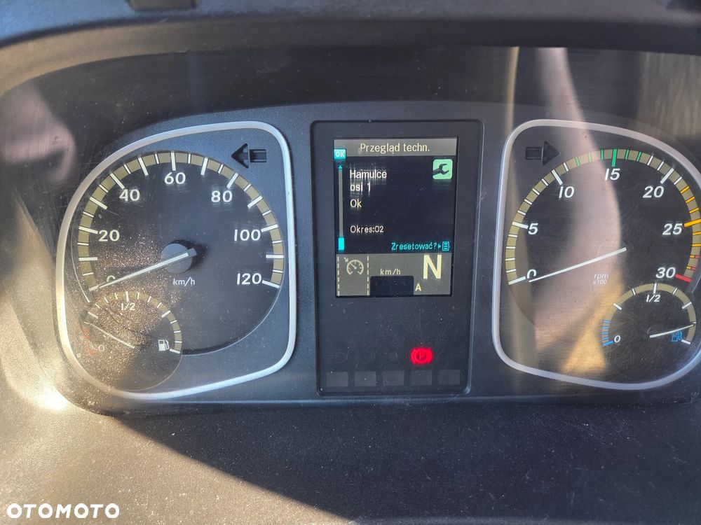 Mercedes-Benz atego 1524 - 33