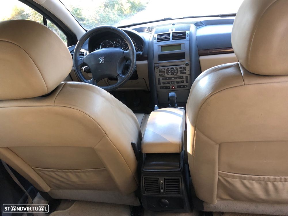 Peugeot 407 1.6 HDi Executive - 10