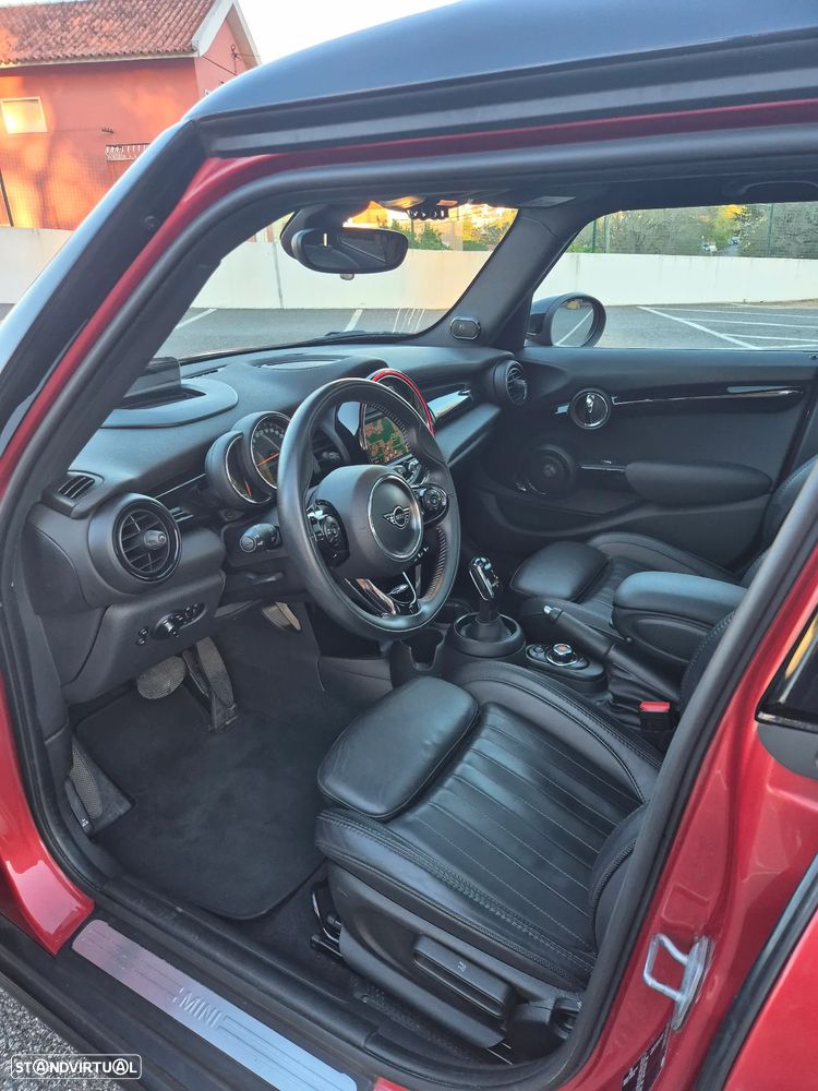 MINI 5 Portas Cooper Aut. Seven Chili - 14