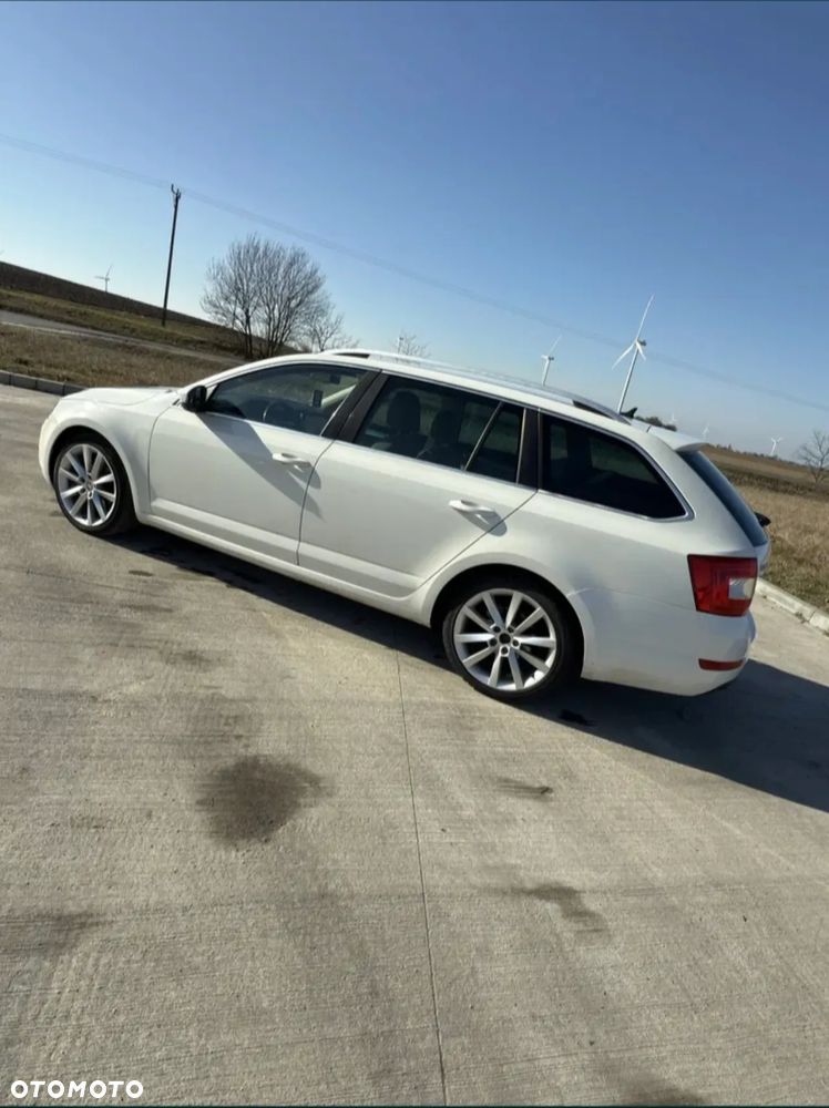 Skoda Octavia 2.0 TDI DSG Drive - 6