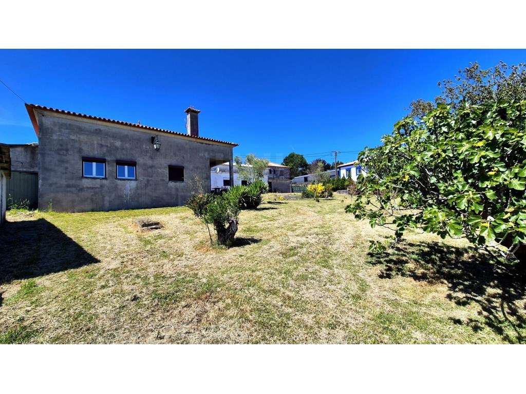 Moradia T4 com terreno em Vila Nova de Anha - Grande imagem: 5/22