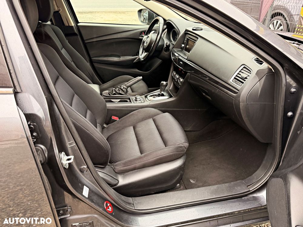 Mazda 6 2.2 SKYACTIV-D Aut. Center-Line - 6
