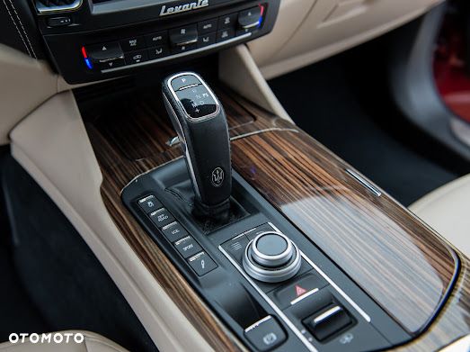 Maserati Levante S Q4 GranLusso - 26