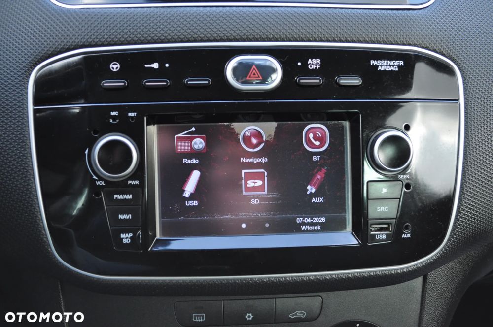 Fiat Punto 1.2 Young - 27