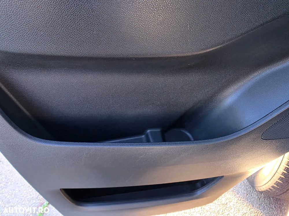 Mercedes-Benz SPRINTER - 16