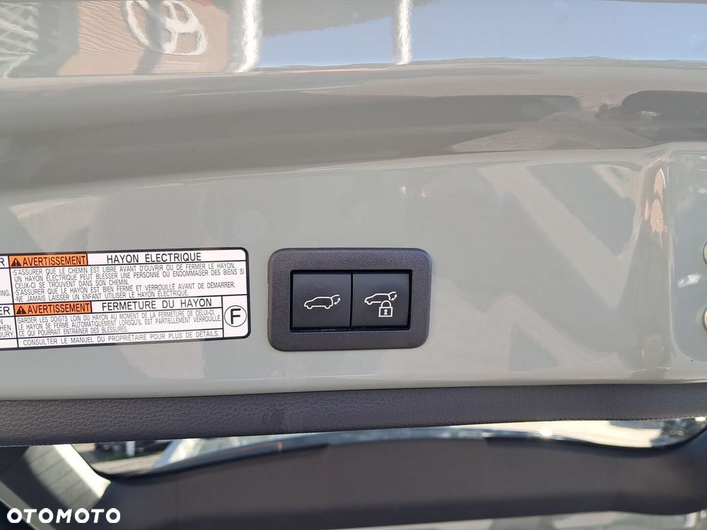 Toyota Corolla Cross 2.0 Hybrid Style - 20
