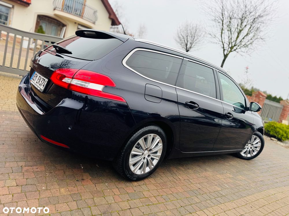 Peugeot 308 BlueHDi 130 Stop & Start Allure - 29