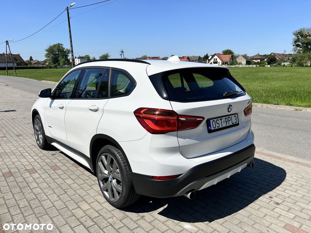 BMW X1 xDrive25d Sport Line - 5