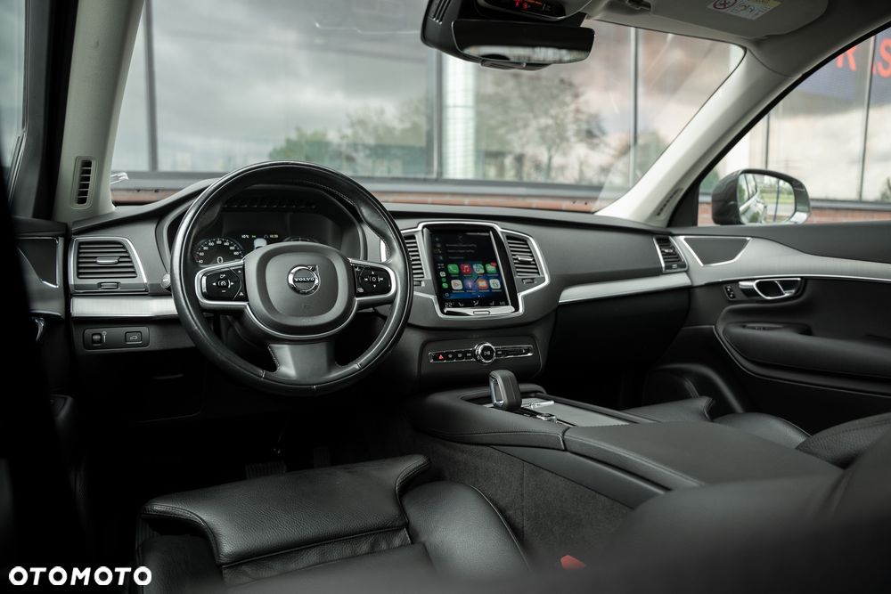 Volvo XC 90 B5 D AWD Geartronic Momentum - 28