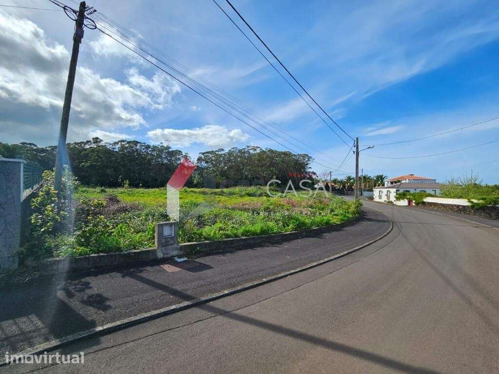 Lote de 1.403m2 na Fonte do Bastardo para construção de moradia! - Grande imagem: 2/8