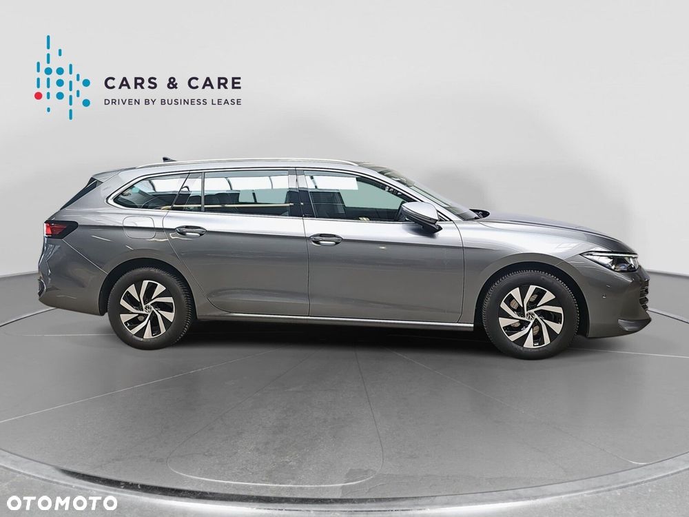 Volkswagen Passat - 23