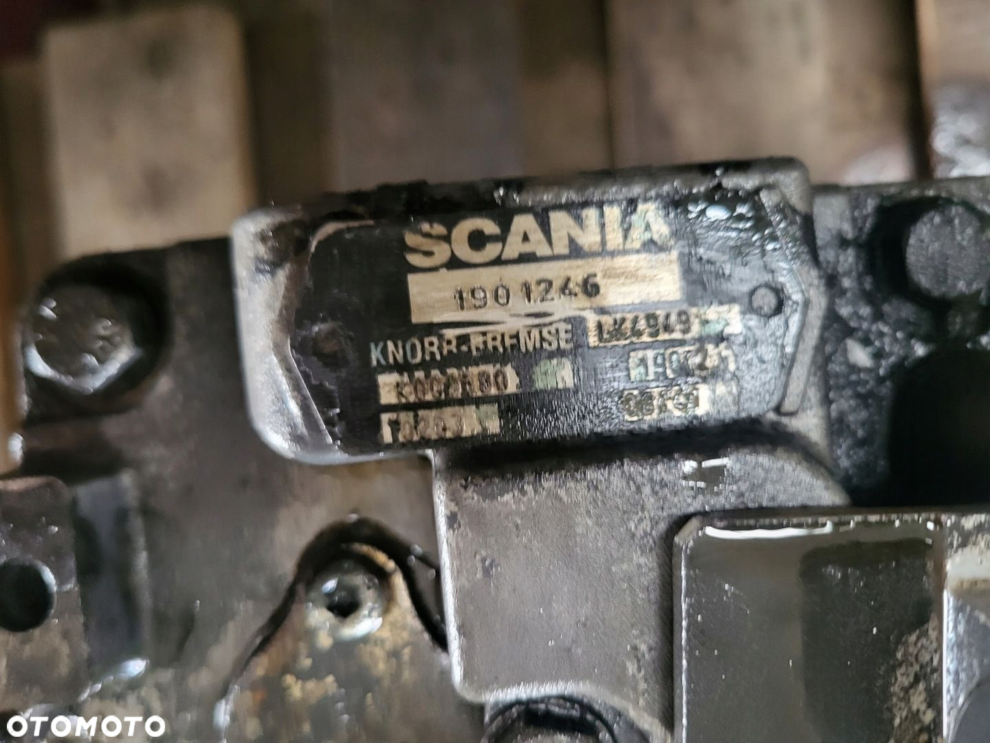 Sprężarki Powietrza Scania R DC13 1901246 - 12