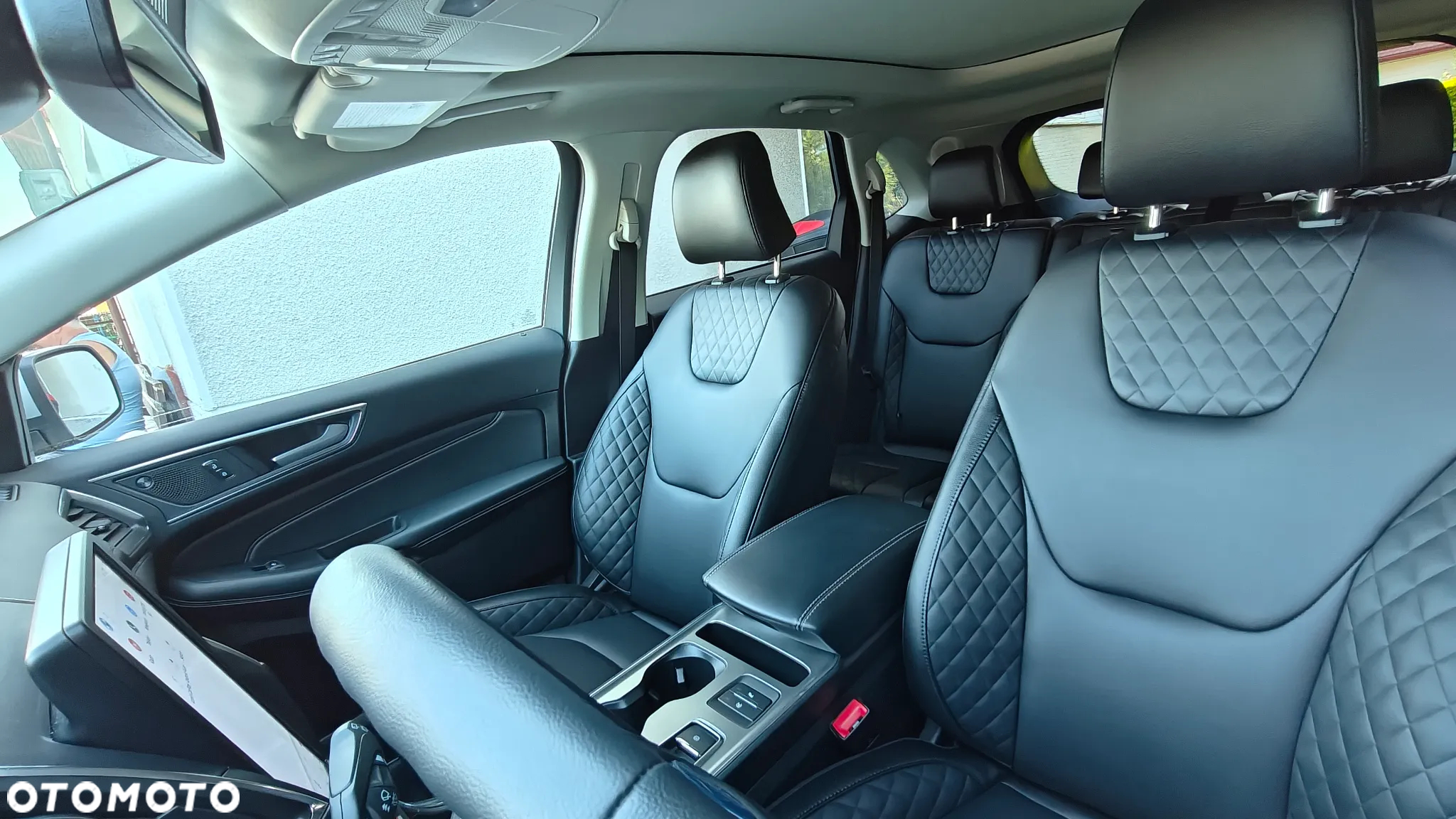 Ford Edge - 23