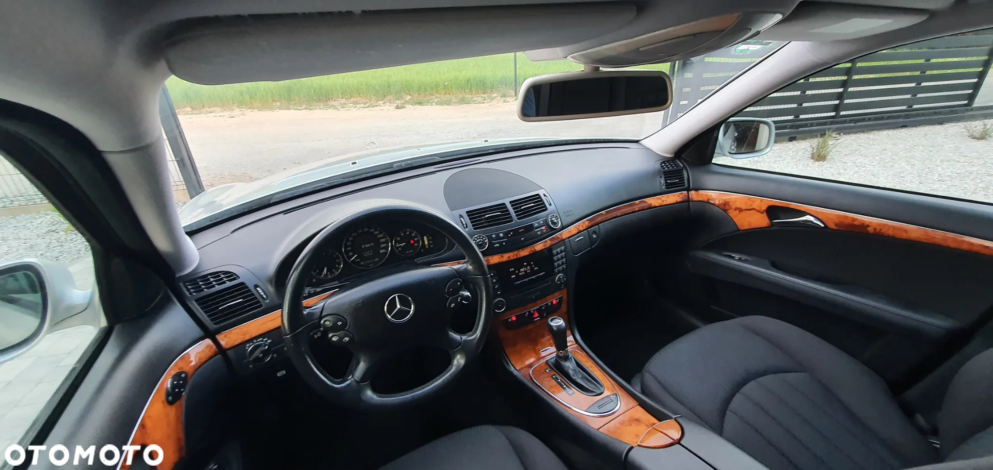Mercedes-Benz Klasa E - 38