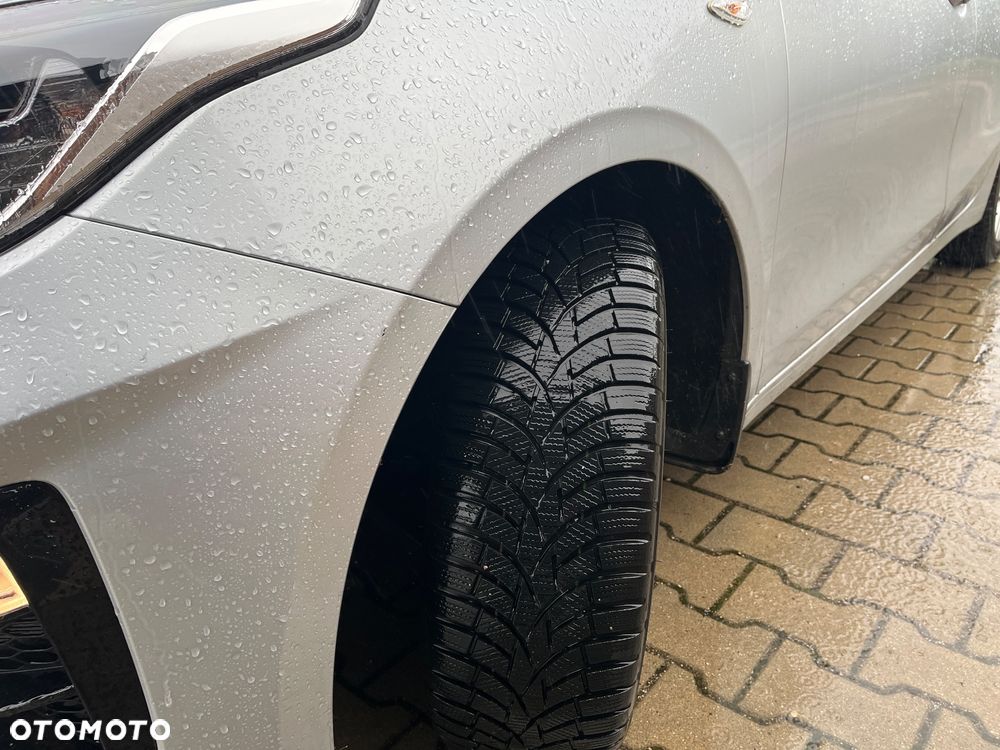 Kia Ceed 1.5 T-GDI M - 10