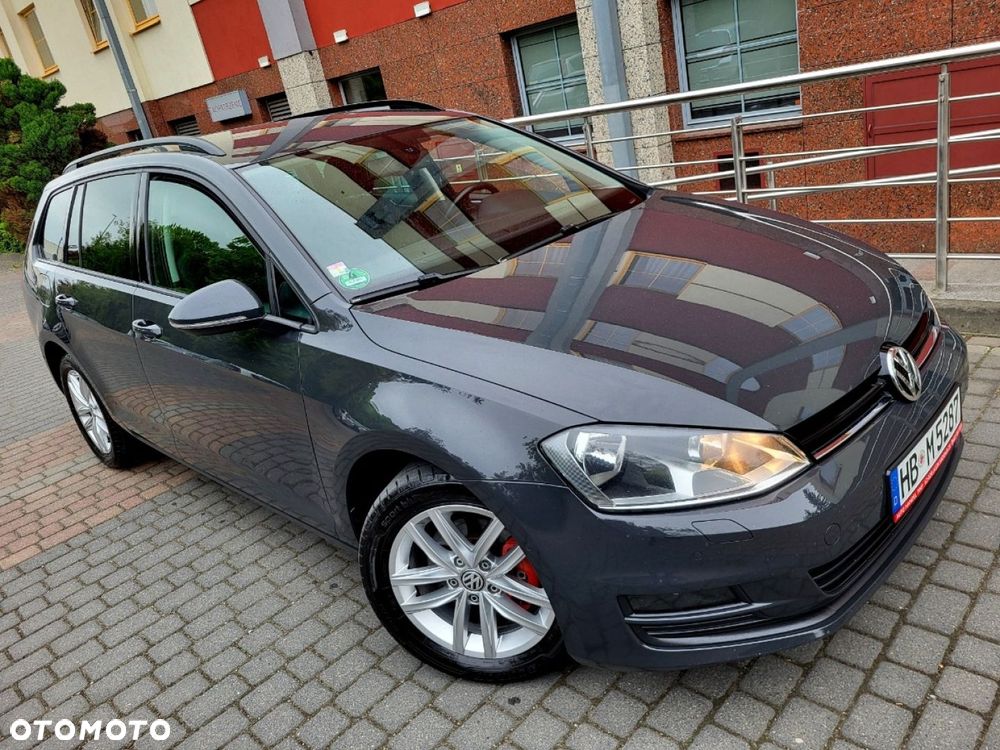 Volkswagen Golf - 23