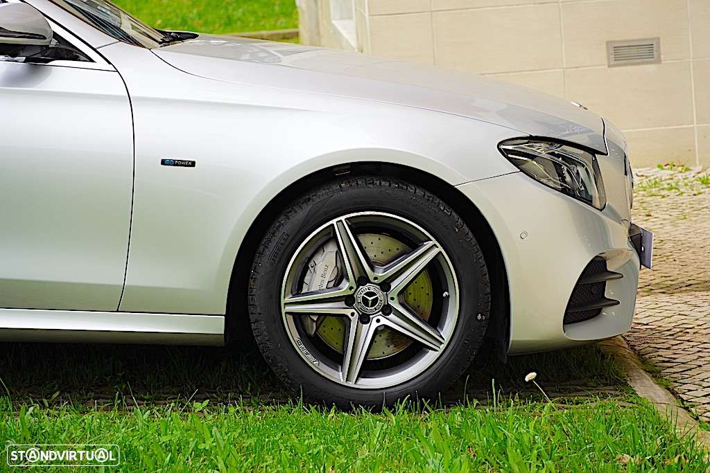 Mercedes-Benz E 300 de AMG Line - 12
