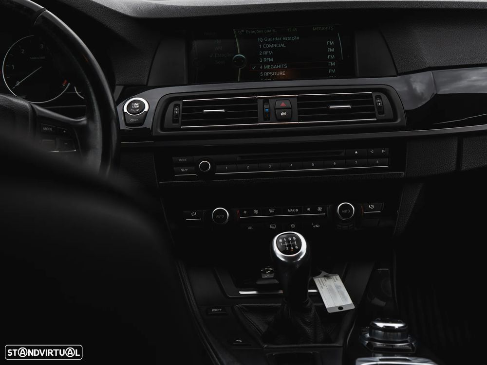 BMW 520 d Pack M - 22