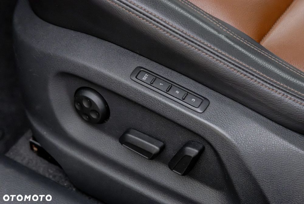 Volkswagen Sharan 2.0 TDI DSG Blue Motion Comfortline - 18