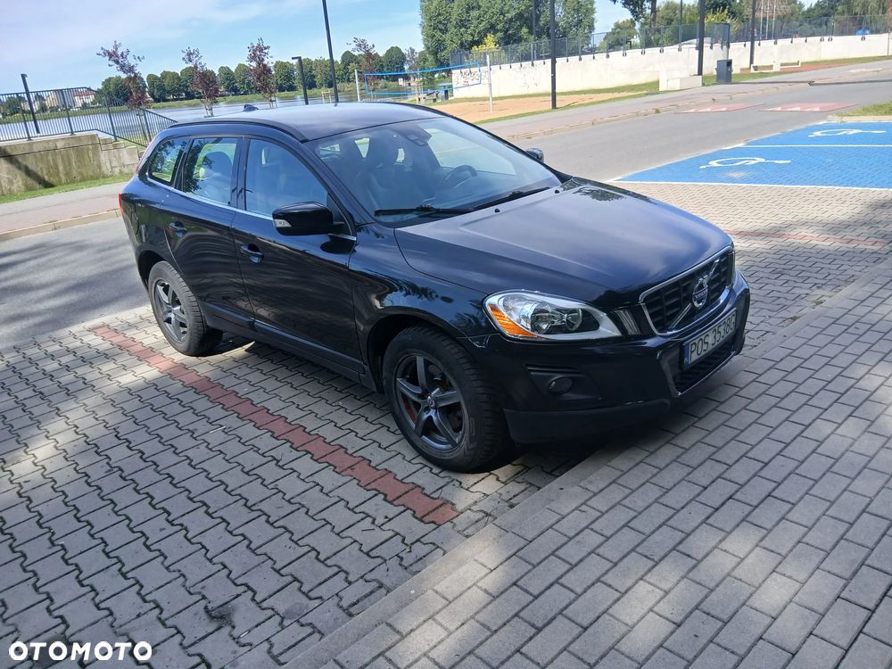 Volvo XC 60 2.4D AWD Momentum - 2