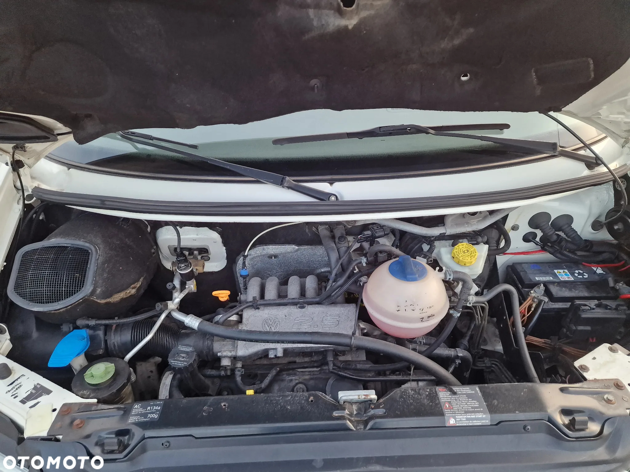 Volkswagen Caravelle GL - 10