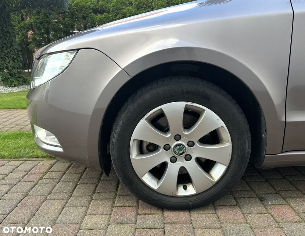 Skoda Superb 2.0 TDI Ambition - 7