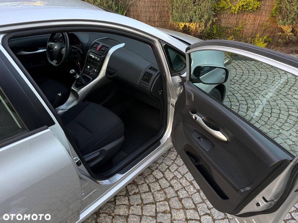 Toyota Auris 1.6 Edition - 21