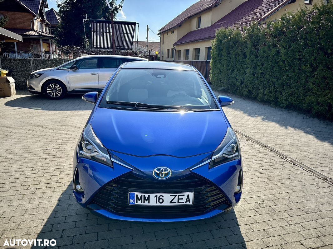 Toyota Yaris 1.5 VVT-i HSD Bi-Tone B&B (Albastru&Negru) - 28